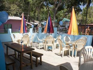 Coral Garden Beach Resort Puerto Galera Exterior foto
